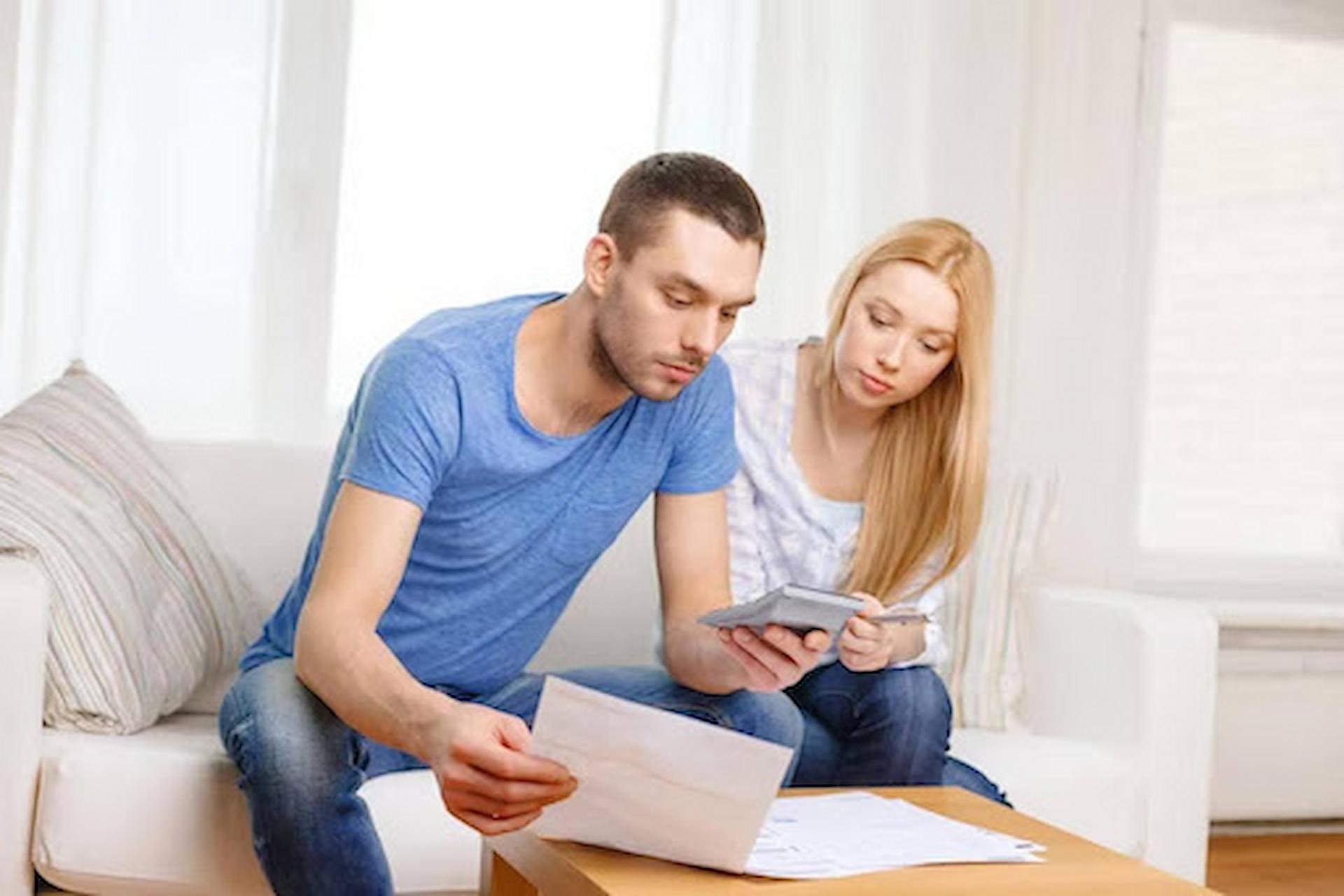 The Pros and Cons of Getting a Payday Loan